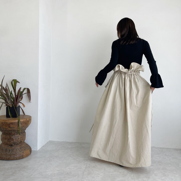 腰部褶邊設計變形裙(Kinari) 第6張的照片
