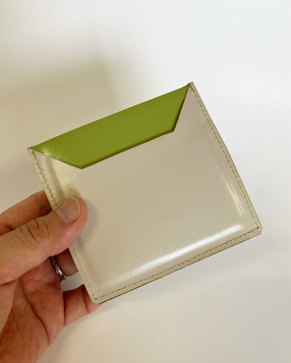 Fuji coin case〜小銭とカード入れ〜(スムースレザー) 2枚目の画像