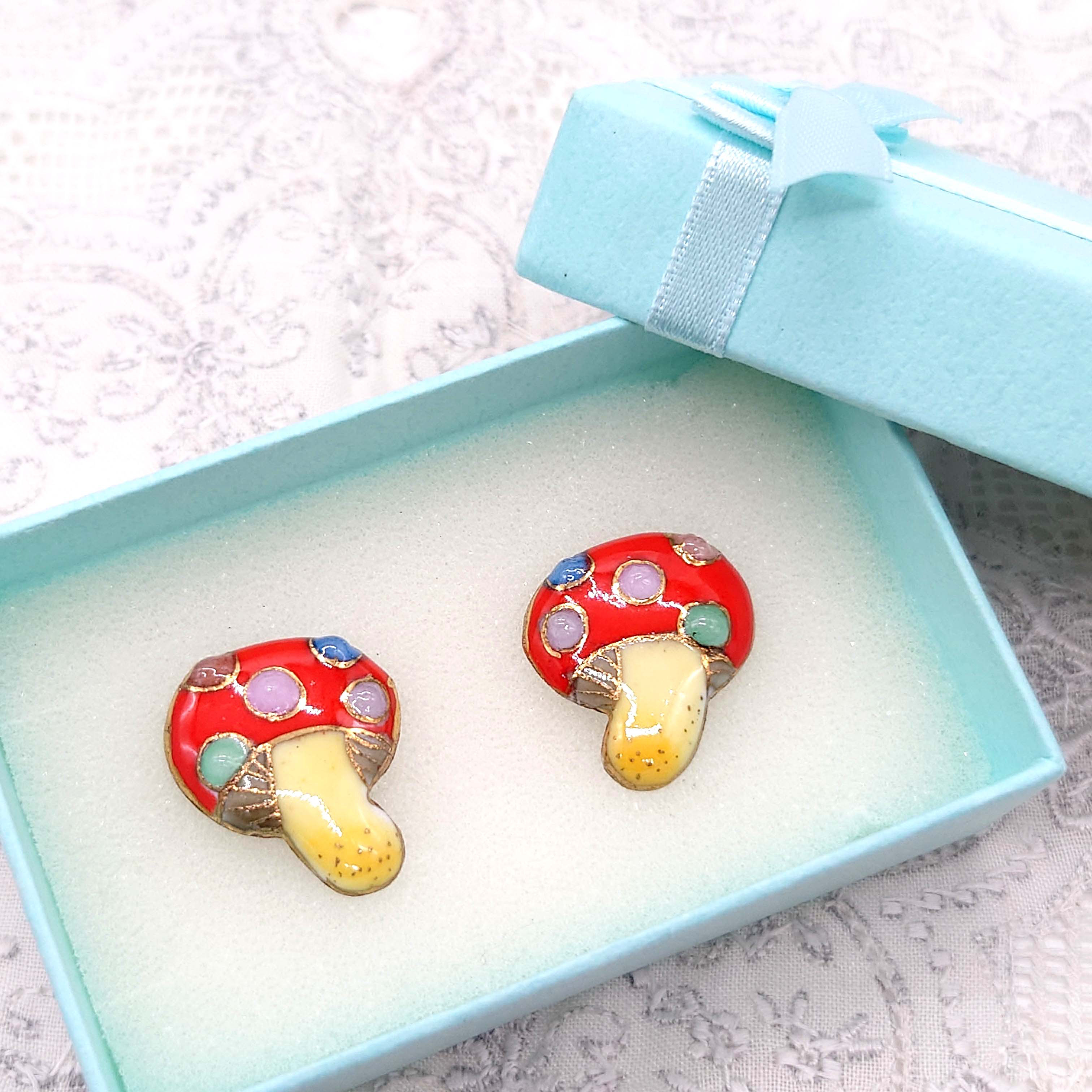 きのこの七宝焼ピアス[受注制作]
