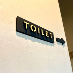 トイレサイン・トイレ看板・トイレ案内・文字サイン 1枚目の画像