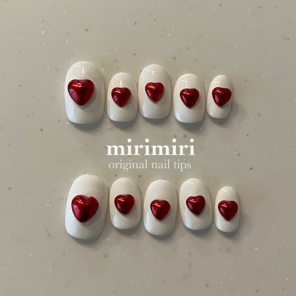 110 〗ネイルチップ ハートネイル 赤ネイル ぷっくりハート ミラー  