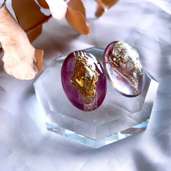 glass oval nuance purple sheer Earrings 3枚目の画像