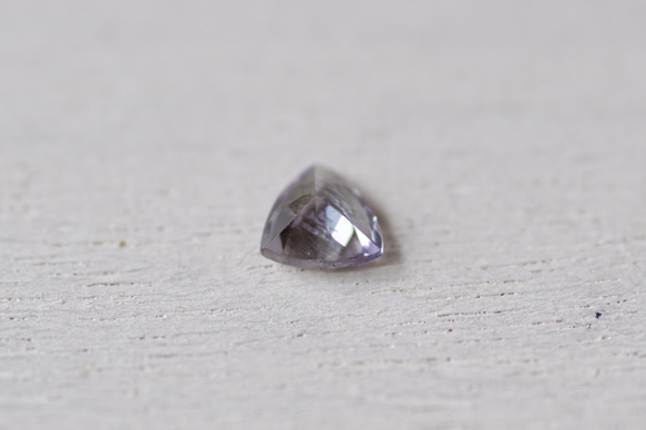 タンザナイト＊トリリアント・カット＊0.47ct＊4.9mm＊ZO-004 2枚目の画像