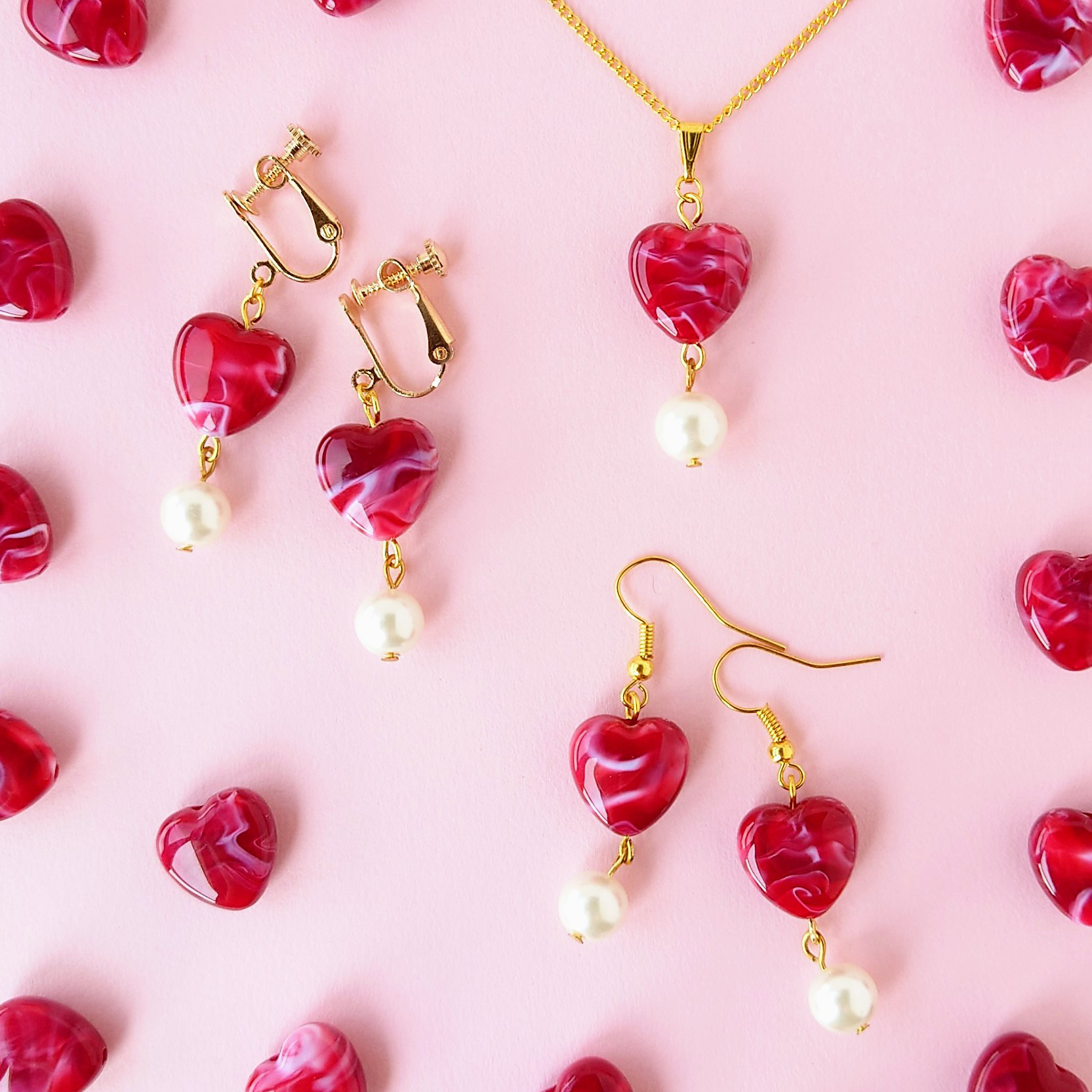 Creema限定新春福袋〈梅〉とろけるハート　ペンダント＆ピアス・イヤリング　2点セット 【Creema限定販売】