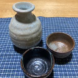 【登り窯作品】徳利とぐい呑み2個セット 1枚目の画像