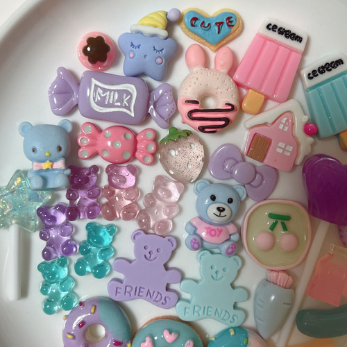 デコ702♡専用ページ♡ 🩷💜ちいかわ×モモンガイルマワン全面デコ💜🩷 ボリューム