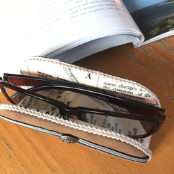 スエードタイプ　メガネスタンド　メンズ・ユニセックスタイプ　メガネを迷子にしないメガネ置き 4枚目の画像
