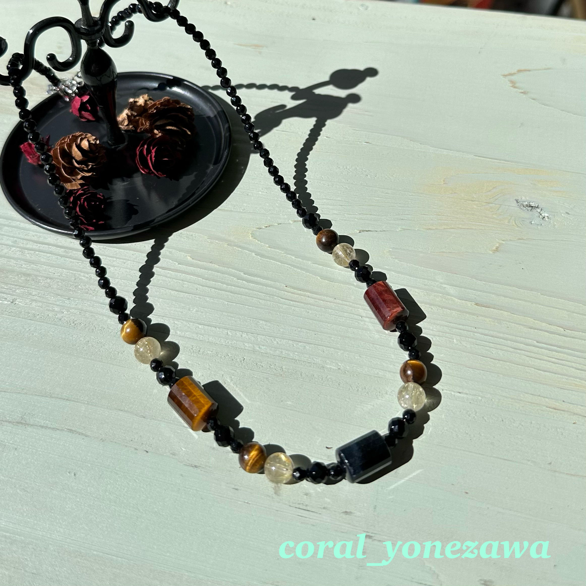 天然石のオリジナルネックレス　タイガーアイ・ルチルクォーツ・オニキス・シルバー製アジャスター付き　R50909Y1