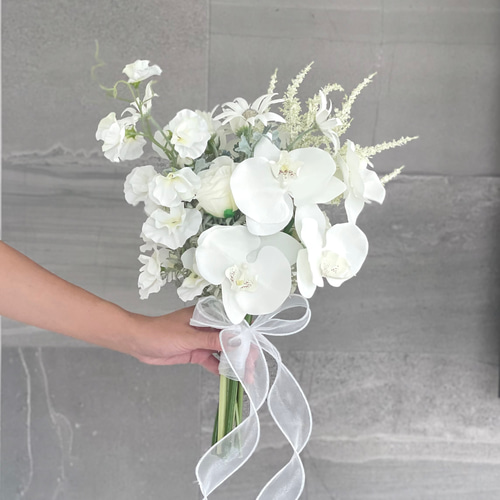 コチョウラン♪ホワイトブーケ ウェディングブーケ ブートニア付き