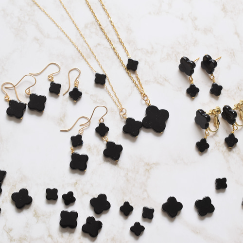 限定数のみ】ブラックオニキス フラワー サージカルステンレス