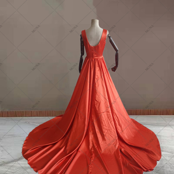 カラードレス  上品 エレガント Vネック ウェディングドレス  689 4枚目の画像