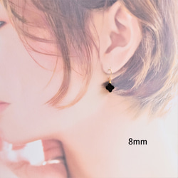 [金屬配件可更換/SELECT] 黑縟瑪瑙花朵簡約14KGF鉤形耳環 第8張的照片