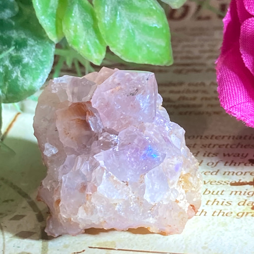 淡い紫水晶アナンダライト天然レインボー