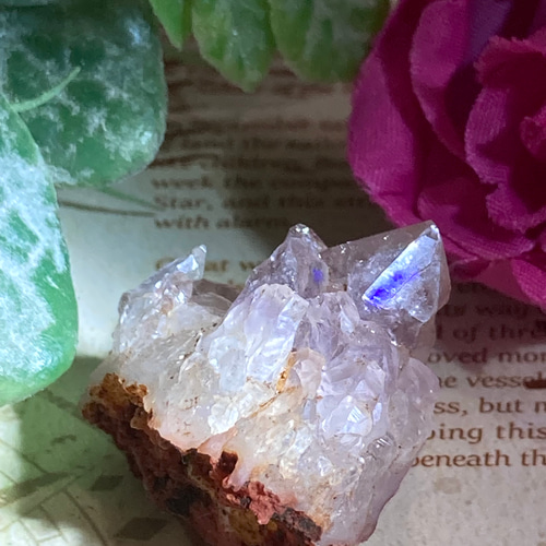 淡い紫水晶　アナンダライト　天然レインボー 淡い紫水晶アナンダライト天然レインボー