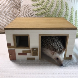 ハリネズミ 小動物ハウス(オーク，茶色) ハウス・小屋 uninouchi