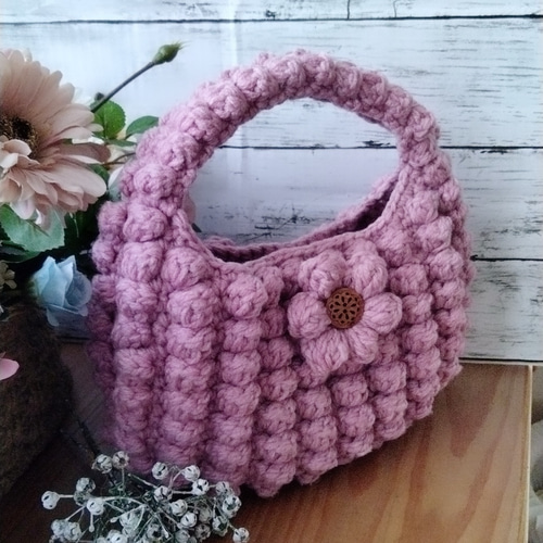 1日後発送】まぁるい／ポコポコ／コンパクトバッグ／かぎ針編み