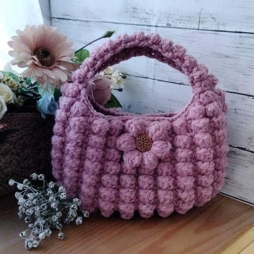 ♥️手編み♥️ハンドメイド♥️ニットバッグ♥️ピンクのバッグ♥️ 模様編み ニットバッグ 手編みバッグ かぎ針編み 毛糸 インド刺繍