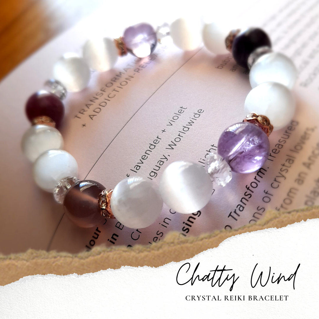 【送料無料】★聖なる水のセレナーデ★セレナイト、チャロアイト他　　天然石ブレスレット 1235
