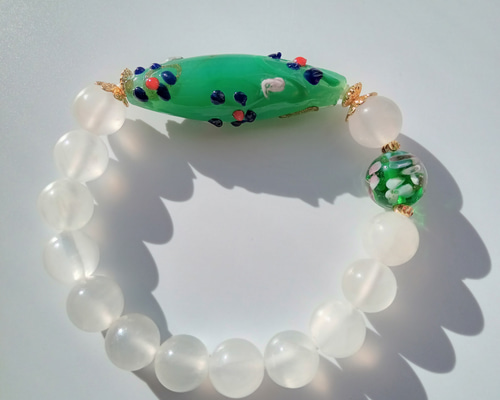 瑠璃ガラスとミルキークォーツブレス ブレスレット tendresse