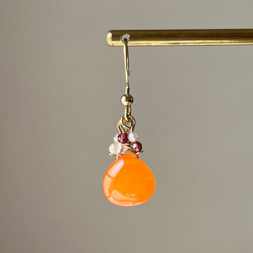 ピアス 14kgf 天然石 オレンジカラージェード アクセサリー
