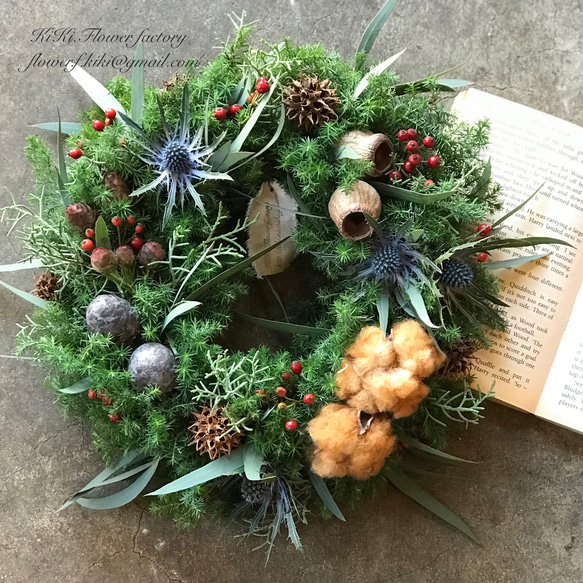 再再販‼︎森の木の実のクリスマスリース(生花)(フレッシュ) 2枚目の画像