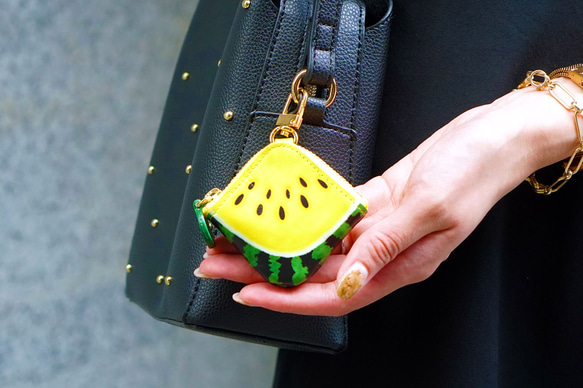 ナスカン付きミニチュアL字ファスナー小銭入れ／カットスイカ黄色