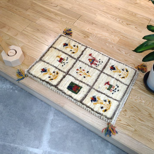 ペルシャ ギャッベ 玄関マット 39.5x57cm アイボリー 生命の木 ヤギ