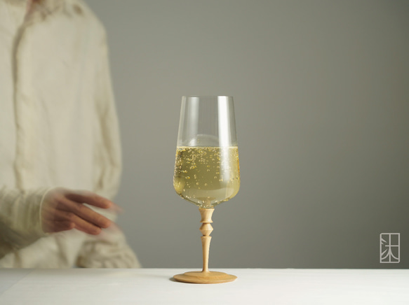 【受注生産】シャンパン・ワイングラス 348ml (１脚） 信州木使用　 4枚目の画像