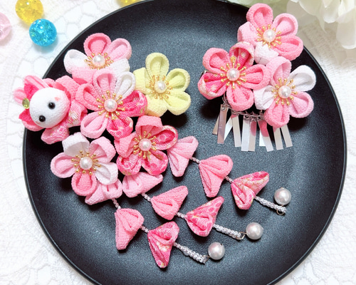 華やか＊七五三 髪飾り つまみ細工 うさぎ ピンク 銀ビラ 3歳 7歳 753