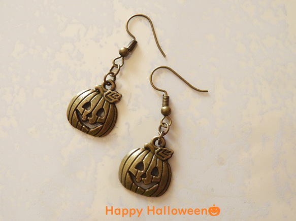 ★選べる金具♪9種類！★Happy Halloween☆彡 ジャックオーランタンのピアス ～アンティーク 9枚目の画像