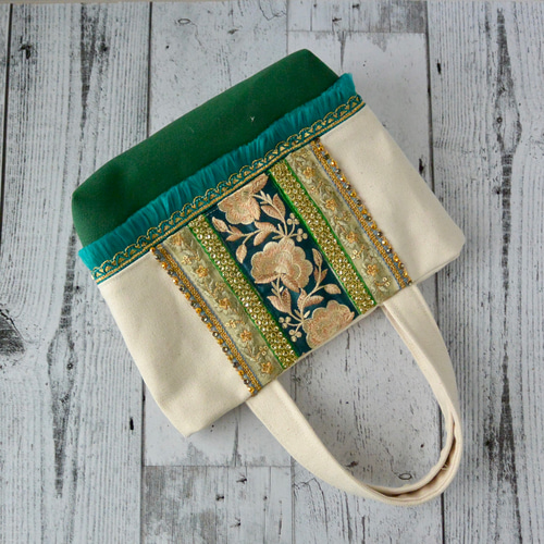 推しカラーgreenキラキラ輝く花モチーフインド刺繍トートバッグ【S