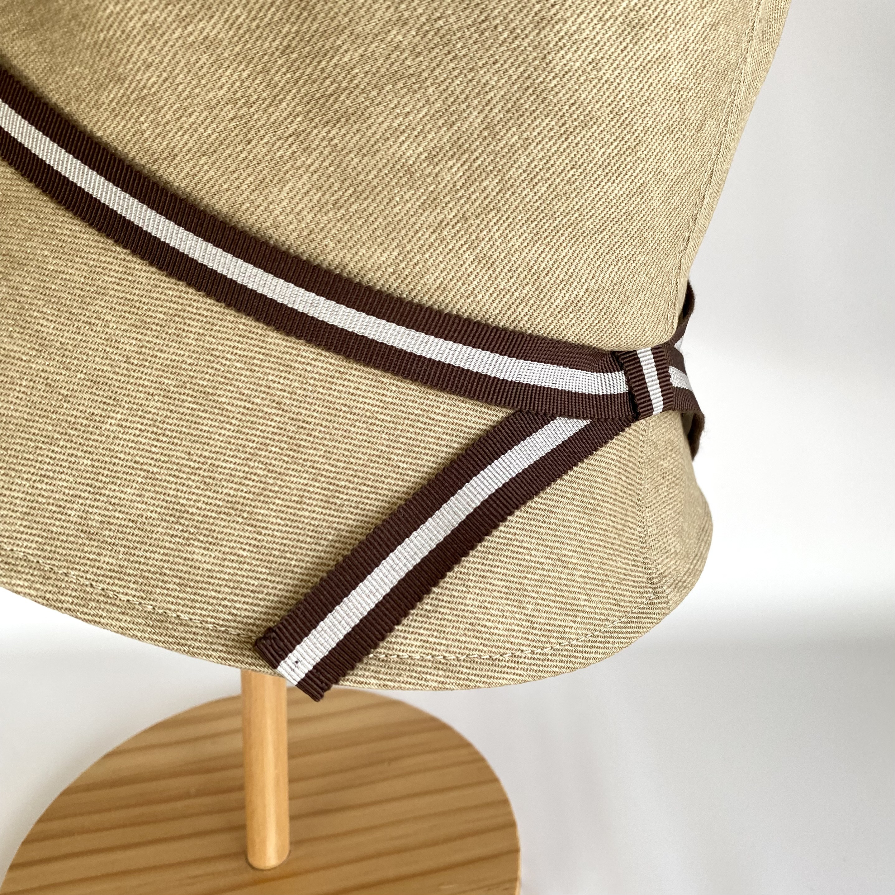 【春のおでかけに】木馬リボンの帽子《受注製作＊SS/S/M/L/LL》バケットハット/日本製コットン/ベージュ