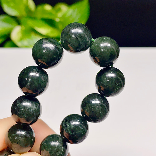 超美品】 グリーンルチル ブレスレット グリーンエピドートイン