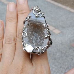 晶洞原礦手工銀戒 純銀戒指~ 「聚」~ Geode Silver Ring 第13張的照片