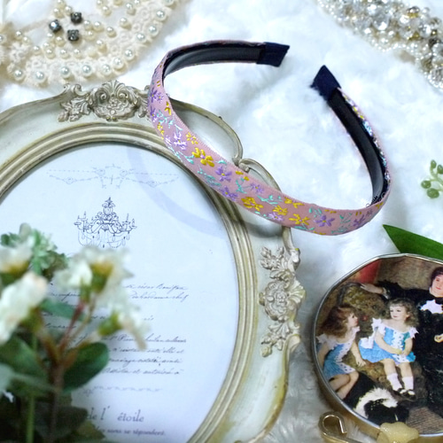 MOKUBA　ビジュー　ビンテージ　チロリアンテープ　リボン　ピアス　イヤリング 1点物 ビジュー 青 ヴィンテージ チロリアンテープ リボン ピアス