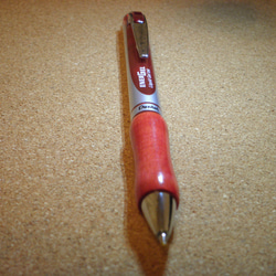 樹種　ピンクアイボリー　上物　クビレタイプ　ぺんてる　エナージェル　赤 インク　カスタムペン　ウッドグリップペン 10枚目の画像