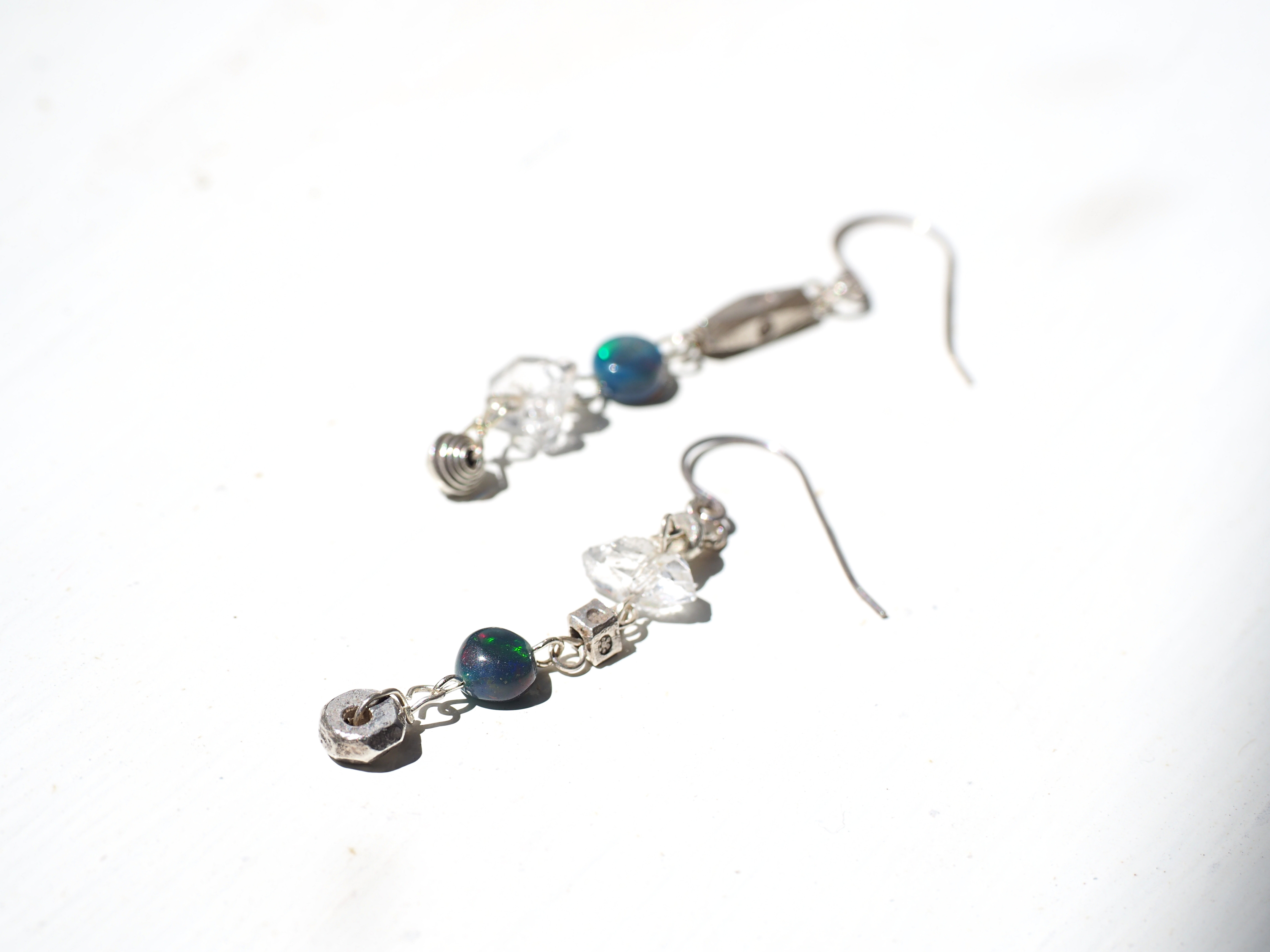 -Herkimer diamond・Black opal- chain pierce