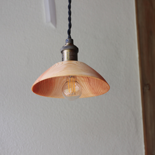 ヒノキのランプシェード シーリングライト・ペンダントライト 木のある