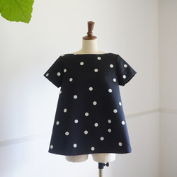 【new】Polka dot A-line blouse ドットのAラインブラウス（ブラック）38 1枚目の画像