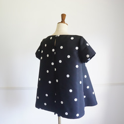 【new】Polka dot A-line blouse ドットのAラインブラウス（ブラック）38 7枚目の画像