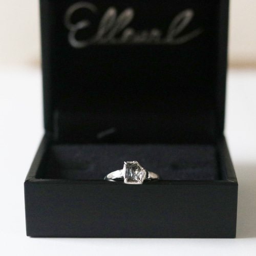 一点もの・Pt900）ファンシーカットスピネルのプラチナリング（10.5号