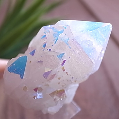 レインボーオーラ エンジェルオーラクォーツ チベット産 水晶