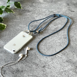 [Creema 限定免運費] 藍色格子 ◆iPhone 外殼◆帶防摔頸帶的智能手機外殼 第2張的照片
