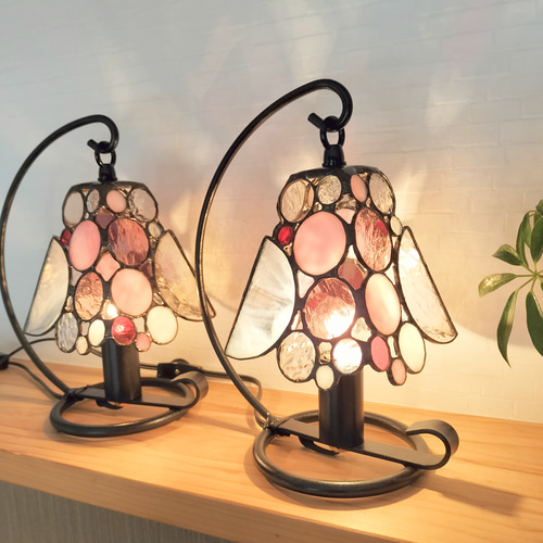 注文制作【シャボン玉テーブルランプ】ステンドグラス ピンク ふんわり