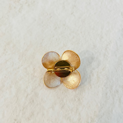 dip flower 【brooch】*gold* 3枚目の画像