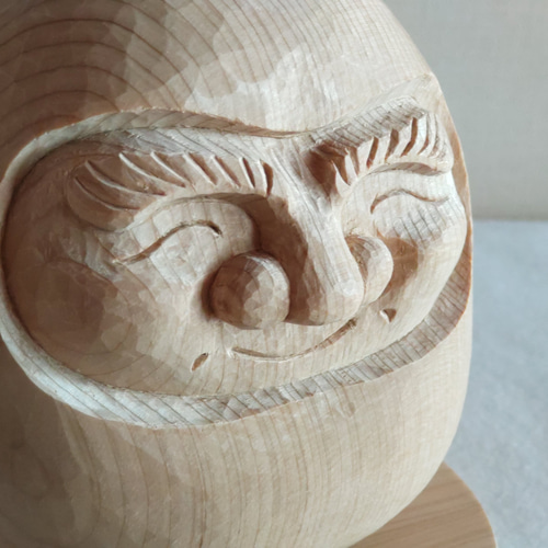 【レア現状品】達摩大師　ダルマ　だるま　縁起物　置物　木彫　木彫り 縁起物 天然木 達磨 だるま ダルマ 木彫置物 H6.5×W6×D6(cm)の