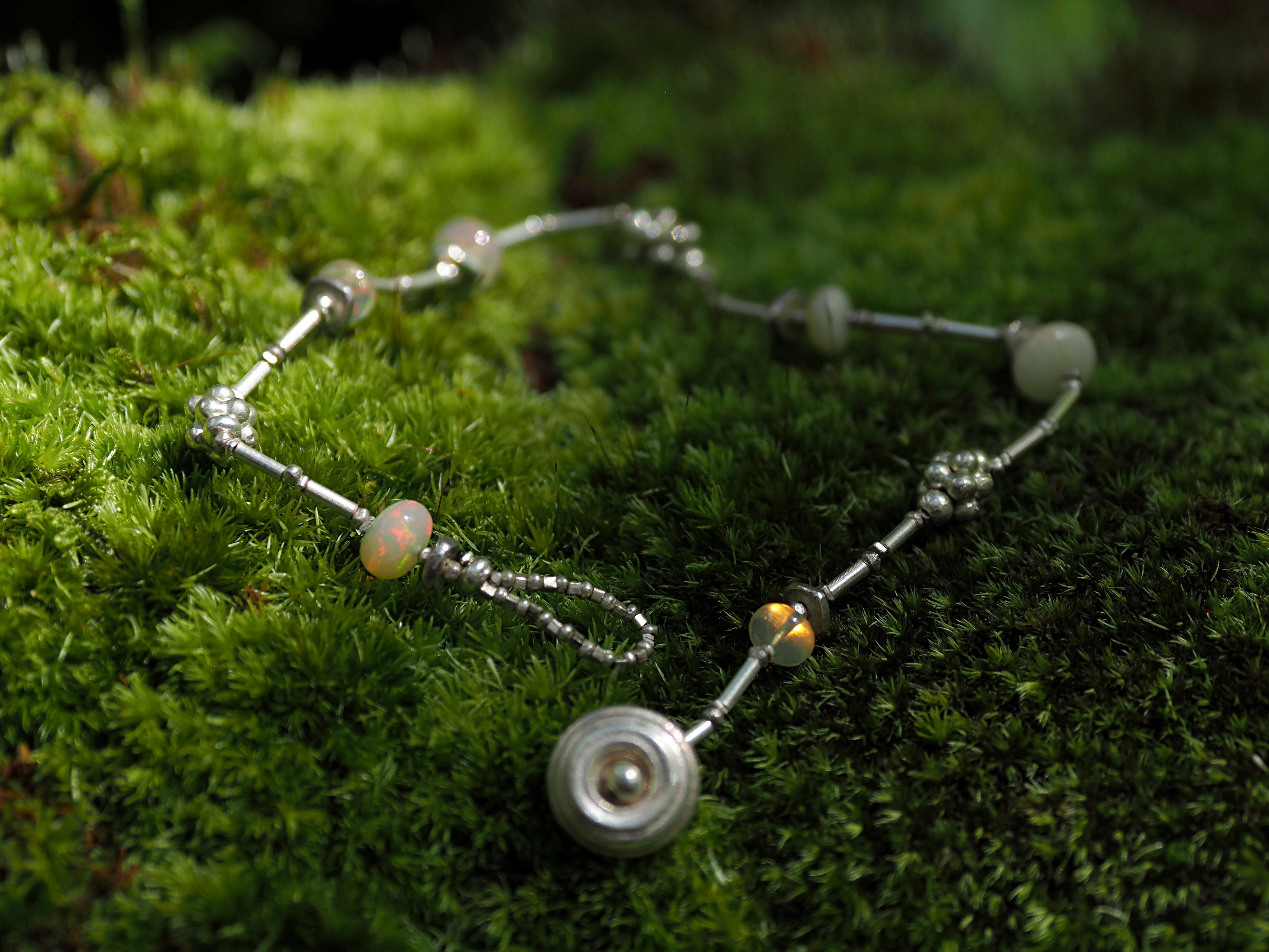 -Opal- silver anklet