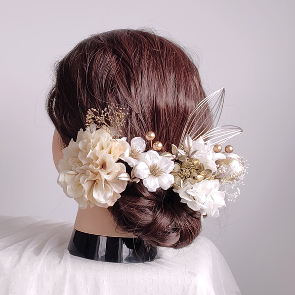 【数量限定】ヘッドドレス～ルリタマアザミのホワイトstyle～ 髪飾り 上品ダリアと林檎の花の髪飾り 白無垢 白金 和装花嫁 水引 髪飾り