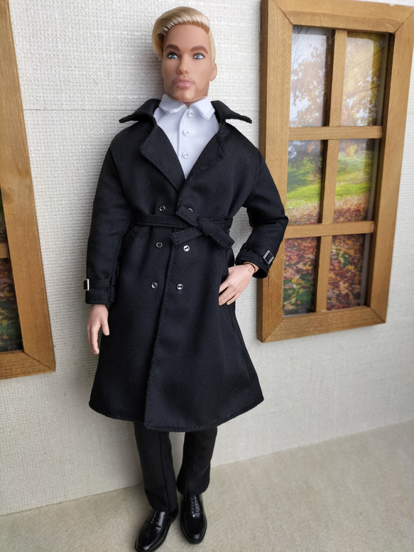 1/6人形用服 黒色のコート バービーケンサイズ 2枚目の画像