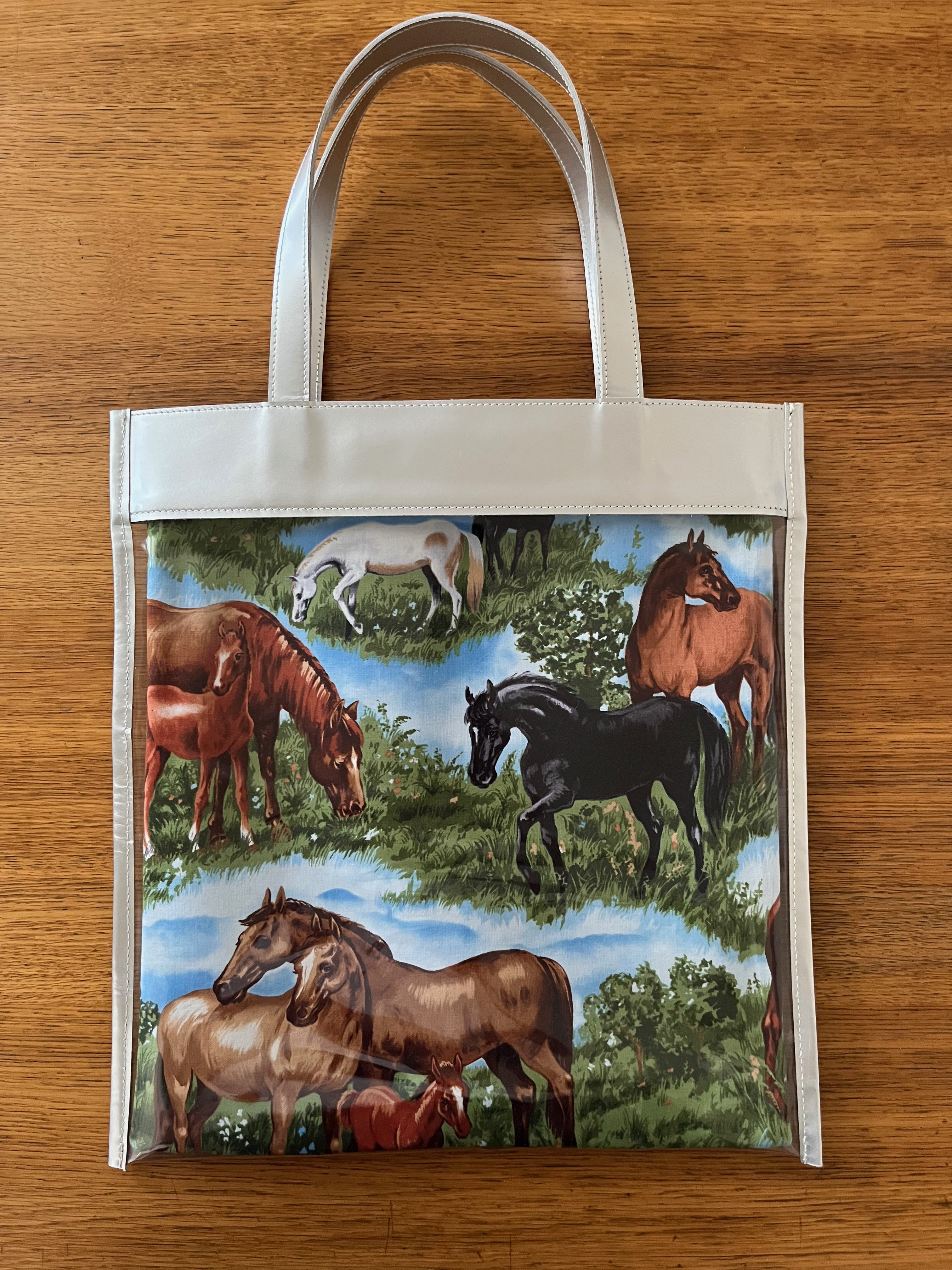 ホース　馬柄　クラッチバッグ　クリアバッグ  セット　シルバー革